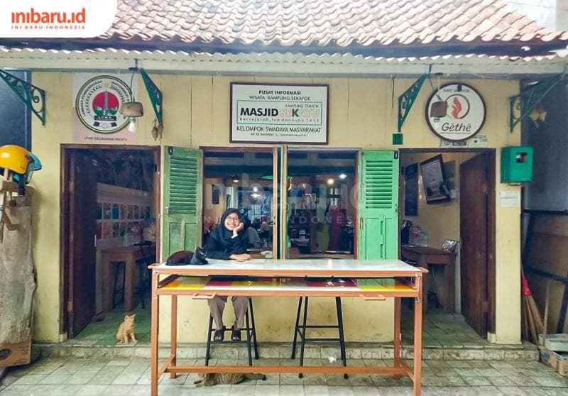 Kafe Gethe acap terlewat begitu saja saat kita melintasi Kampung Sekayu Semarang. Padahal, tempat ini begitu mengasyikkan untuk disinggahi, lo. (Inibaru.id/ Finka Rachma)