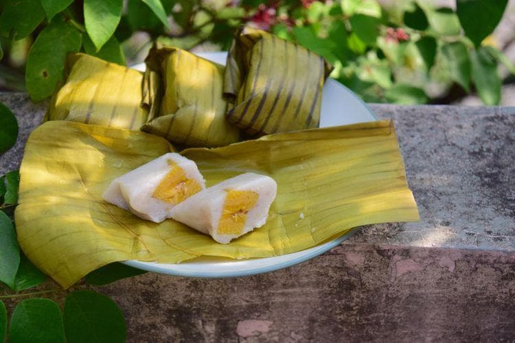 Nagasari, kue legit yang berbahan dasar tepung beras dan pisang. (Shutterstock/Amallia Eka)