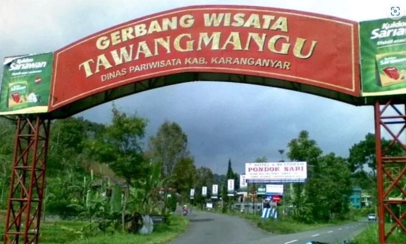 Wisata Tawangmangu, salah satu lokawisata yang ada di Kabupaten Karangayar. (Java Travel)