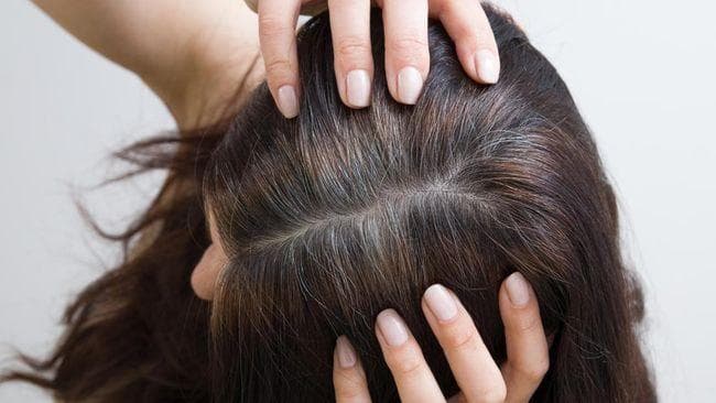 Menyayangi Rambut, Mencegah Uban di Usia Muda