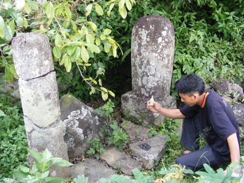 Situs Watu Ambal yang ada di Gunung Sumbing. (Arcomsoekarno)