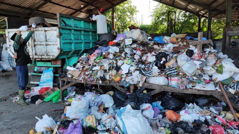 Sampah dipilah dan dikelola di Panggungharjo, Bantul. (Bernas.id/Deny Hermawan)