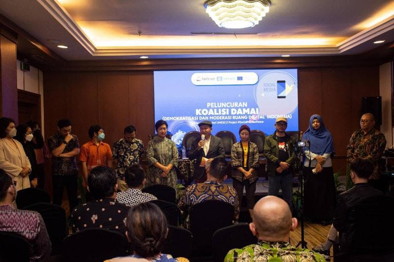 Peluncuran Koalisi Demokratisasi dan Moderasi Ruang Digital Indonesia melibatkan 12 organisasi masyarakat sipi berlangsung di Jakarta, 16 Februari 2023.