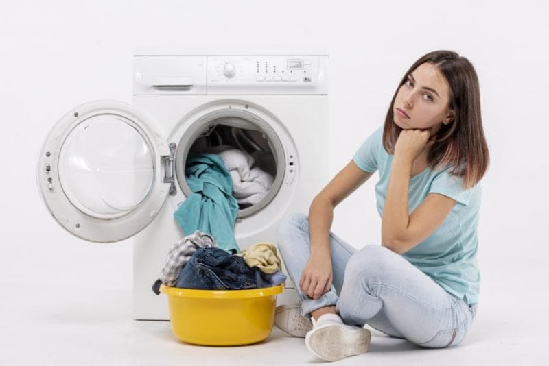 Selain Pakaian, Kamu Bisa Mencuci Barang-Barang Ini di Mesin Cuci
