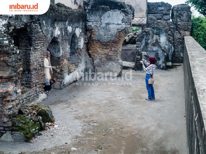 Spot-Spot Foto Ciamik Tamansari yang Menunggu Kamu Sambangi