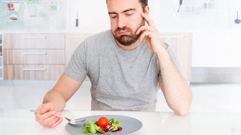 Malas makan sayur dan buah bisa sebabkan hipertensi. (Klikdokter)