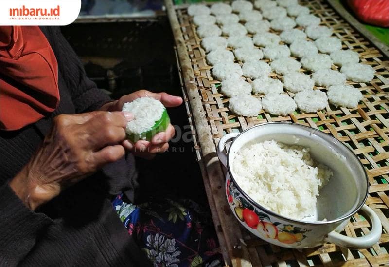 Nggak Bisa Ngasal, Bikin Rengginang Krecek Ketan Perlu Keterampilan