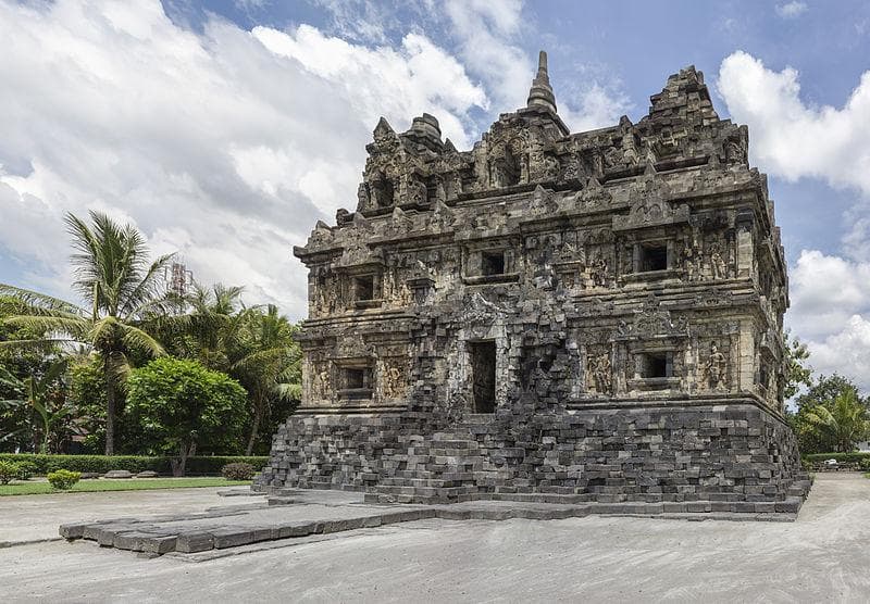 Cerita Candi Sari, 'Borobudur Mini' yang Ada di Sleman