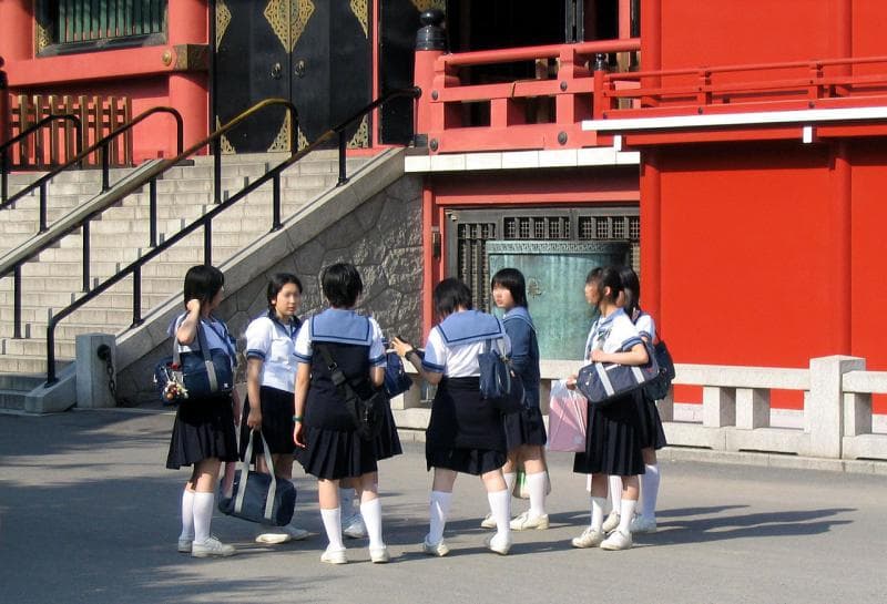 Seragam sailor fuku yang dipakai para siswi di Jepang. (Wikipedia/Gorgo)