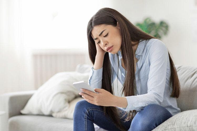 Mengapa Nggak Disarankan untuk Curhat di Media Sosial?