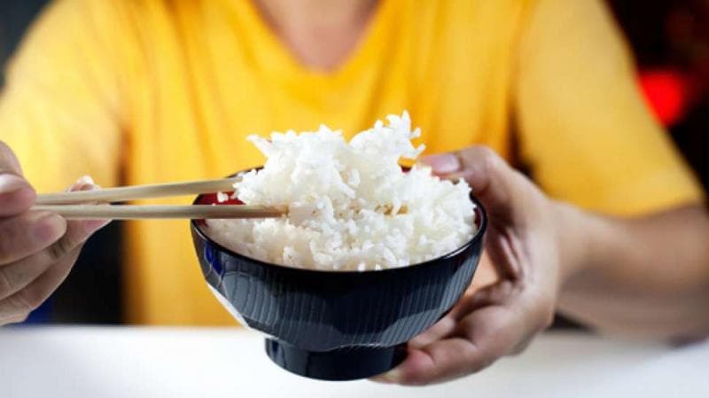 Mungkinkah kita meraih berat badan ideal namun tetap makan karbohidrat? (Shutterstock)