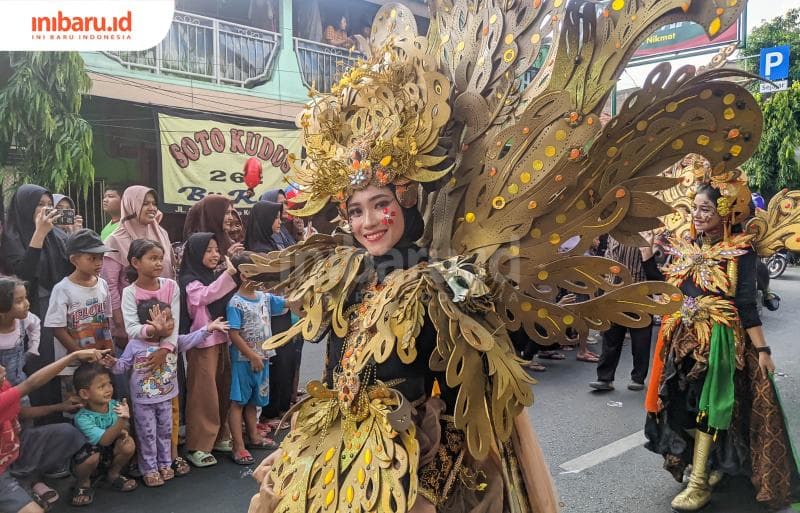 Kirab Budaya Tebokan Jenang Kudus dan Rasa Bangga Anak Mudanya