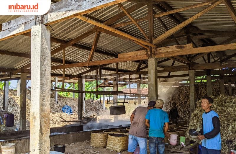 Gudang produksi gula tumbu di Dukuh Sekandang, Desa Kandangmas Dawe Kudus. (Inibaru.id/ Hasyim Asnawi)