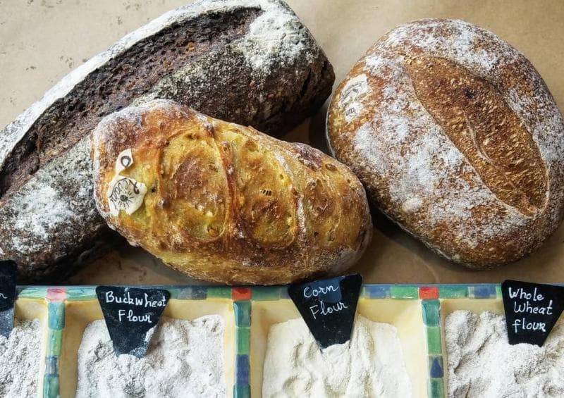 Biasanya artisan pastry harganya lebih mahal karena proses pembuatannya yang lama dan penggunaan bahan yang berkualitas. (Rukita/Instagram Levant Boulangerie)