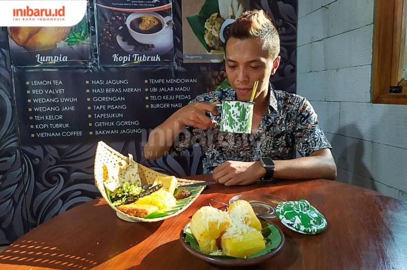 Nostalgia dengan Kudapan Zadul di Pati: Omah Sari Gunung