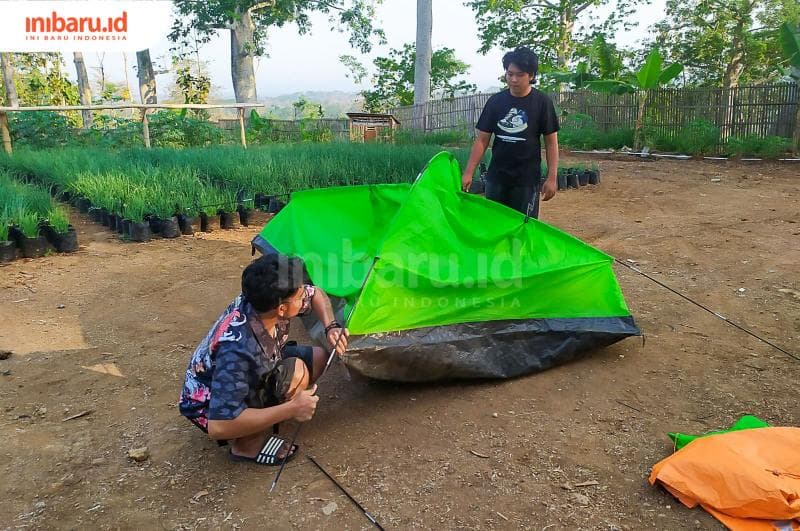 Omah Sari Gunung menyediakan tenda cadangan bagi pengunjung yang nggak membawa tenda.&nbsp;(Inibaru.id/ Rizki Arganingsih)