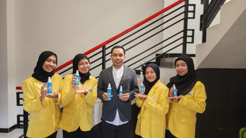 Alluris Spray, Sabun Antibakteri dari Kulit Semangka Karya Mahasiswa Unnes