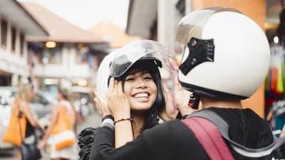 Mencintai Bukan Berarti Menyukai Setiap Sifat, Tapi Memaklumi Perbedaan