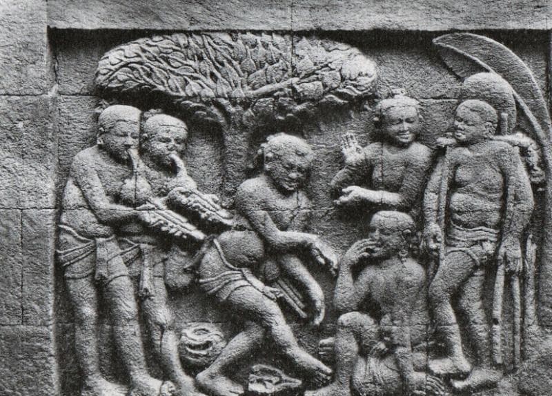 Kledi, alat musik tiup yang ada di relief Candi Borobudur. (Kebudayaan.kemendikbud)
