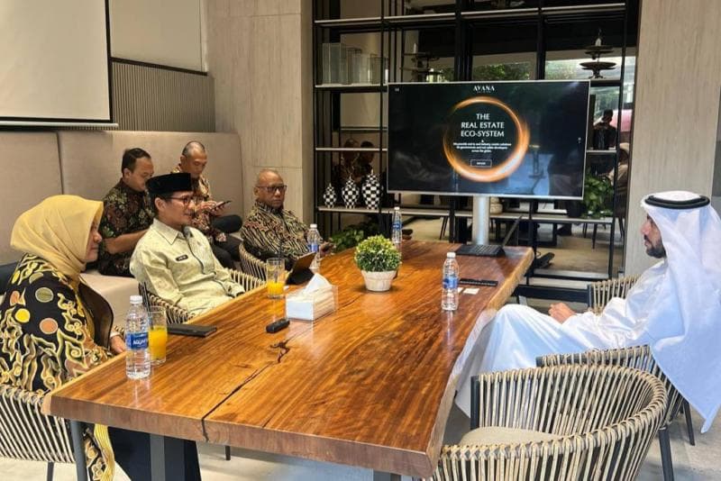 Terbang ke Dubai, Bang Sandi 'Rayu' Pengusaha Properti untuk Investasi