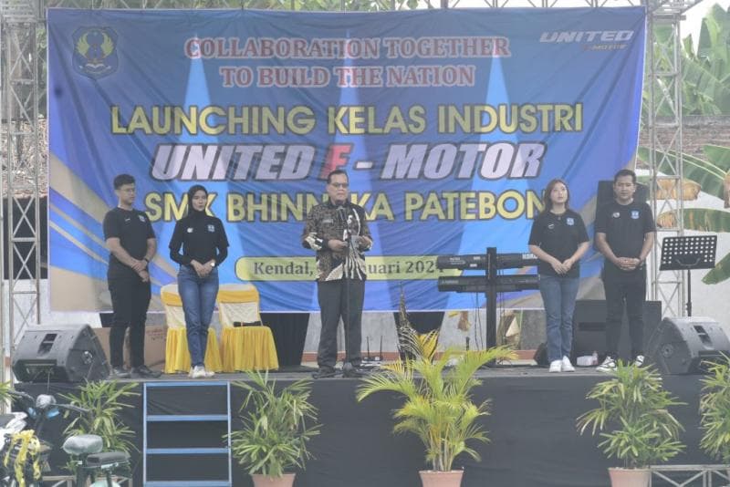 SMK Bhineka Patebon Kendal Buka Kelas Industri Sepeda Motor Listrik