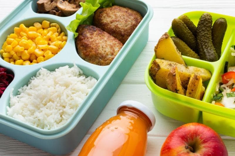 Bagaimana Sebaiknya Isi Bekal Anak?