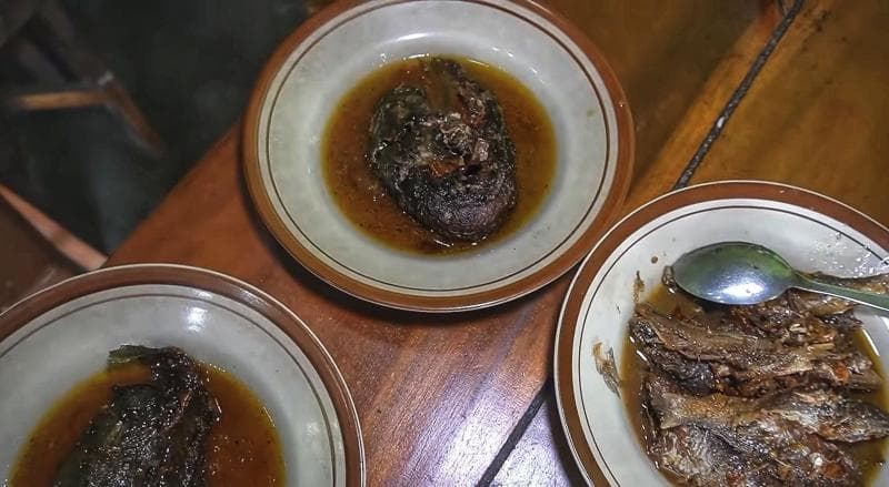 Lezatnya Mangut Lele Duri Lunak Yu Mur Bantul