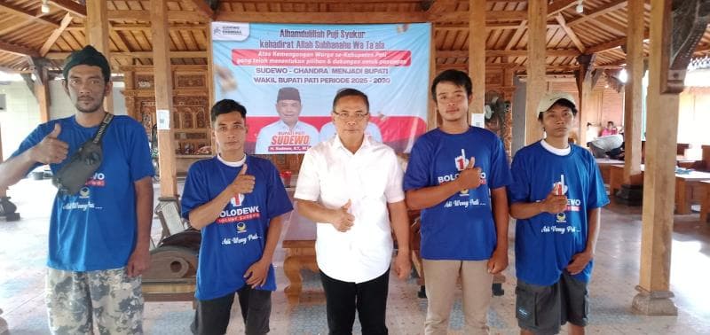 Sadewo-Chandra Menangi Pilkada Bupati Pati, Empat Pemuda Tunaikan Nazar Jalan Puluhan Kilometer