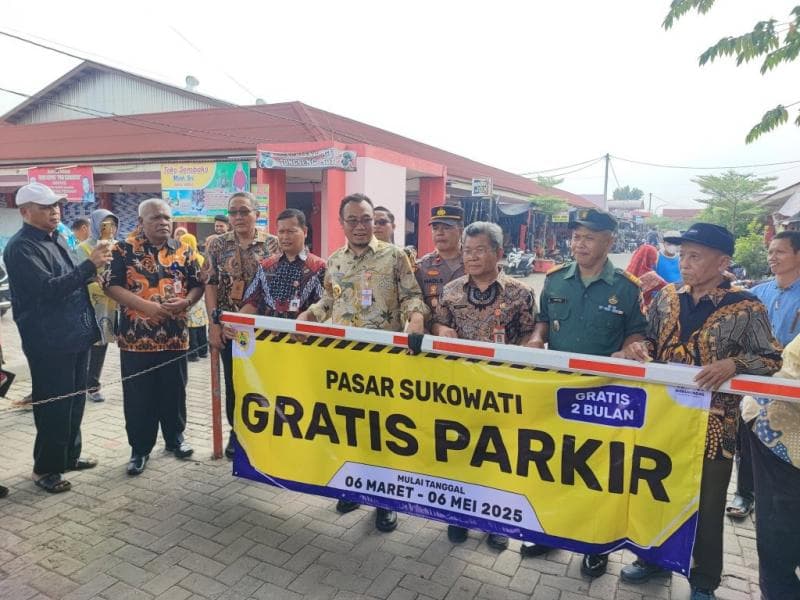 Bikin Sepi, Pedagang Keluhkan Keberadaan Mesin Karcis Otomatis di Pasar Sukowati