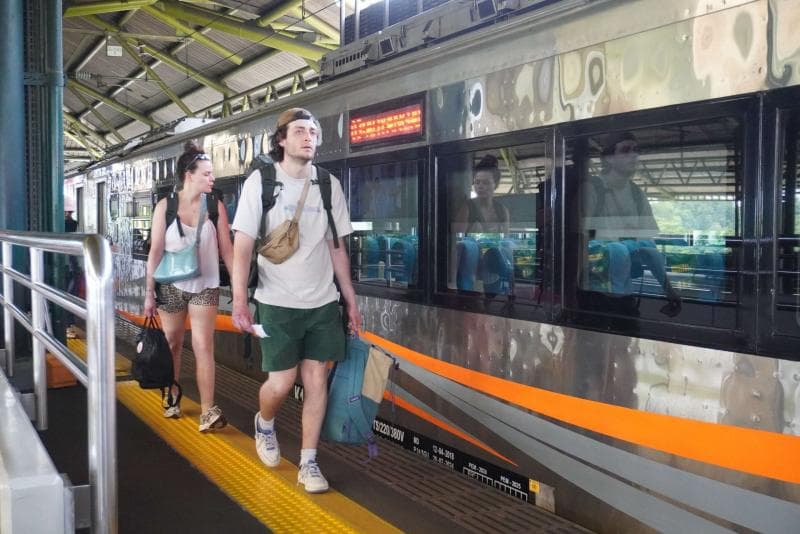 Kereta Kian Diminati Turis Asing, KAI Daop 4 Semarang Catat Peningkatan Signifikan