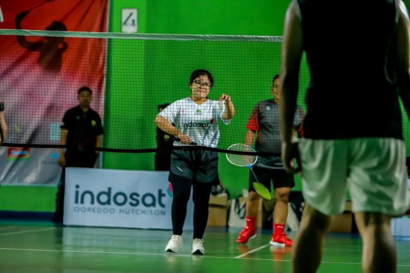 Tiba-Tiba Badminton; Upaya Cari Keringat di Tengah Deadline yang Ketat