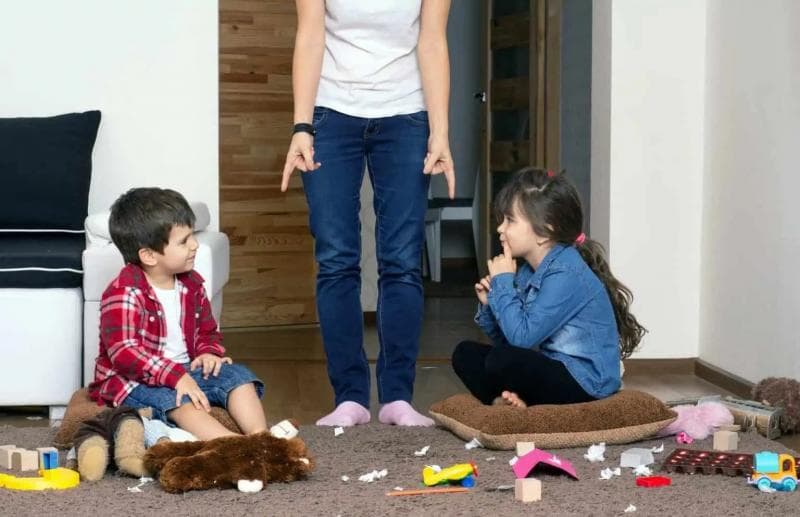 8 Cara Mengajarkan Disiplin pada Balita dan Kapan Bisa Diterapkan