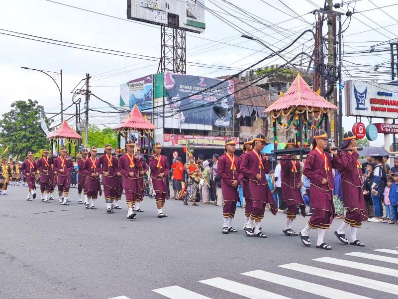 Kirab Empat Pusaka Semarakkan Hari Jadi ke-455 Banyumas