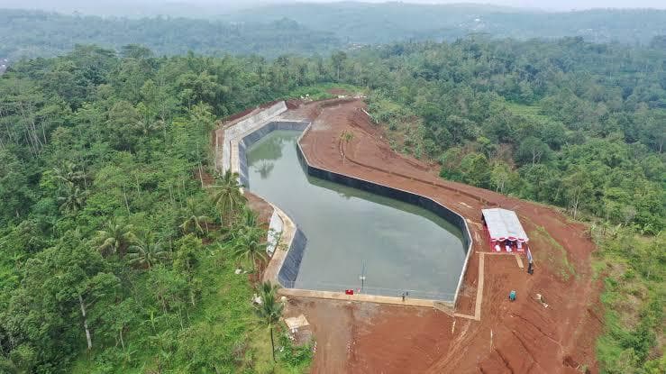 Akhir Penantian 8 Tahun Petani Geblog Temanggung Berbuah Embung Manis