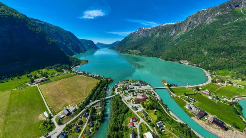 Skjolden, Desa Tepi Pantai di Norwegia yang Berjarak 200 Kilometer dari Samudra