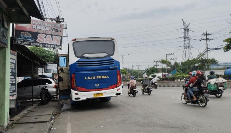 Terminal Bayangan Bikin Data Bus Masuk-Keluar Semarang Sulit Terpantau