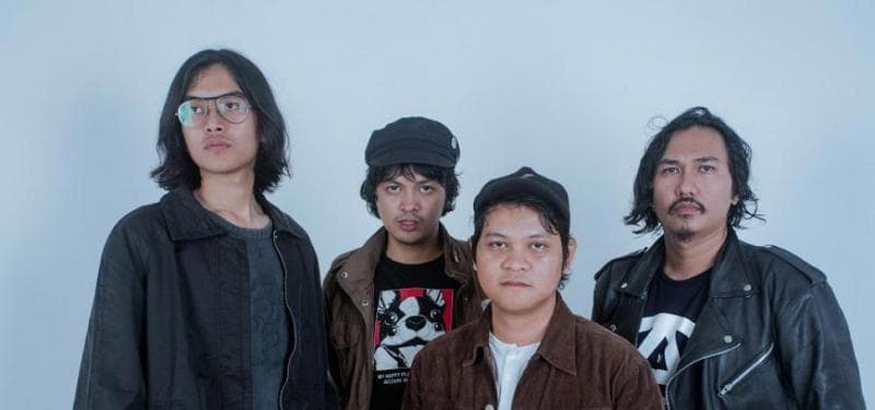 Cara Olly Oxen Menjadi Band Muda Produktif
