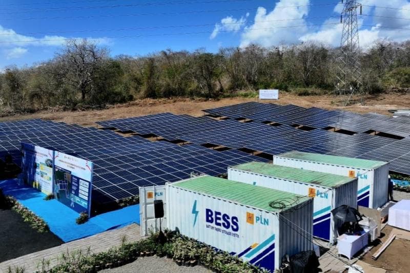 Indonesia Mulai Program PLTS, 14 Proyek Jadi Tahap Awal