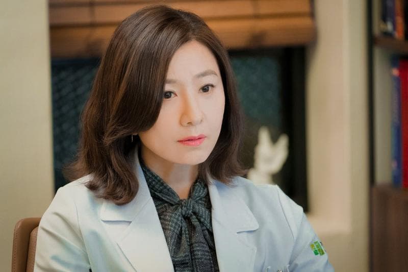 Terungkap! Ini Bayaran Fantastis Pemeran Utama The World Of The Married