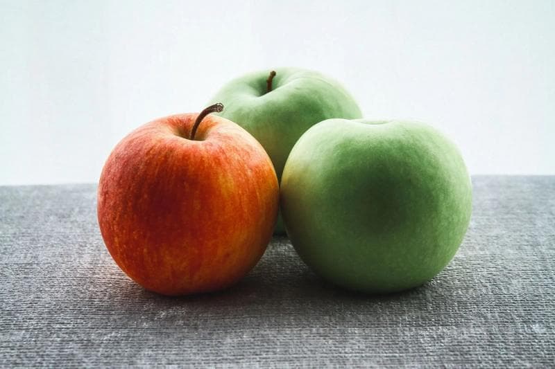 Apel bisa menjadi makanan yang baik untuk detoks tubuh. (Bonfirenutrition)