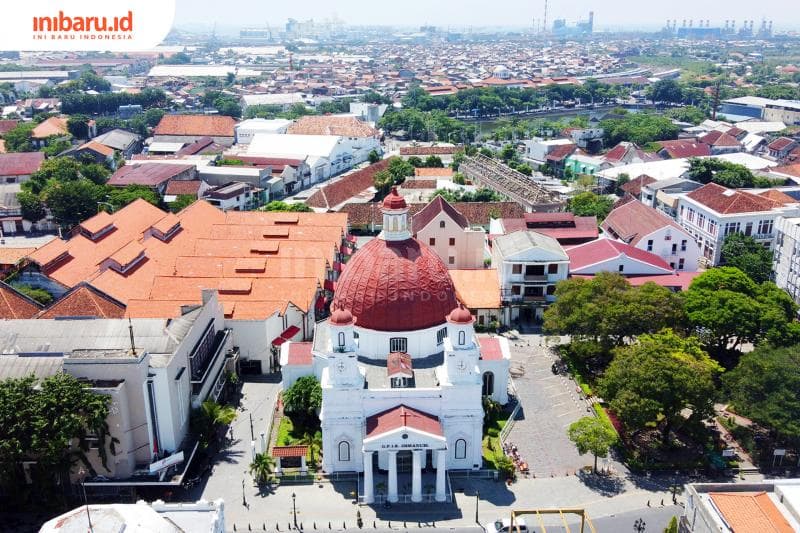 Gereja Blenduk, ikon Kota Semarang yang nggak lagi ramai pengunjung selama pandemi. (Triawanda Tirta Aditya/ Inibaru.id)
