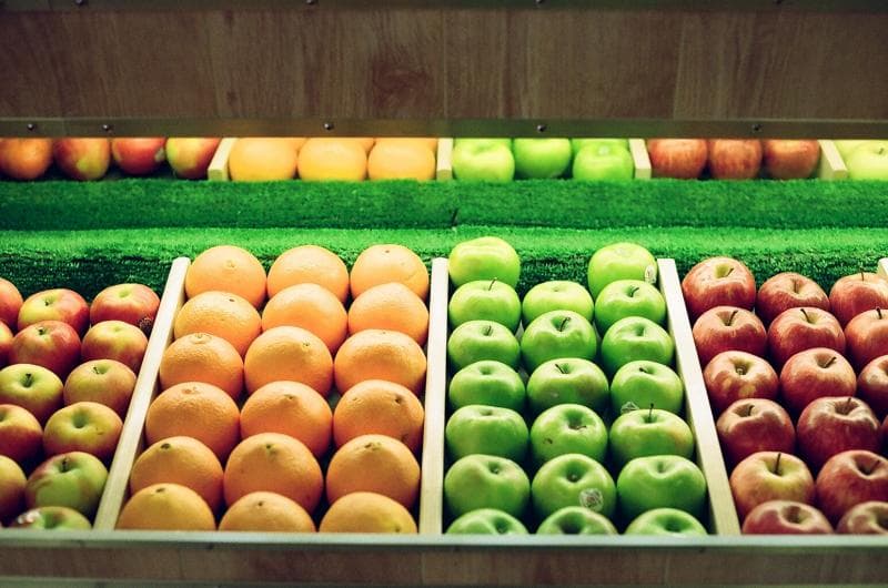 Meski menyehatkan, makan buah juga ada aturannya agar bisa memberikan manfaat bagi tubuh. (Flickr/marcoszion)