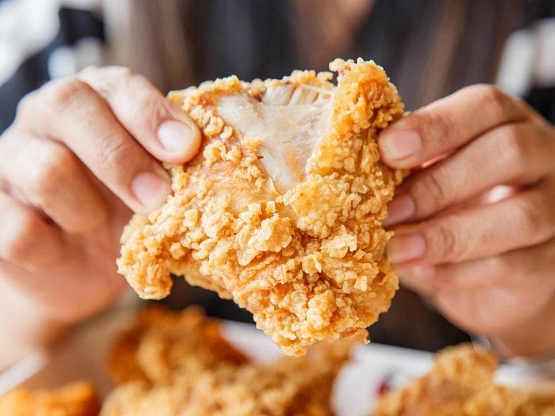 Jangan kebanyak ayam goreng ya! (Buzzfeed)