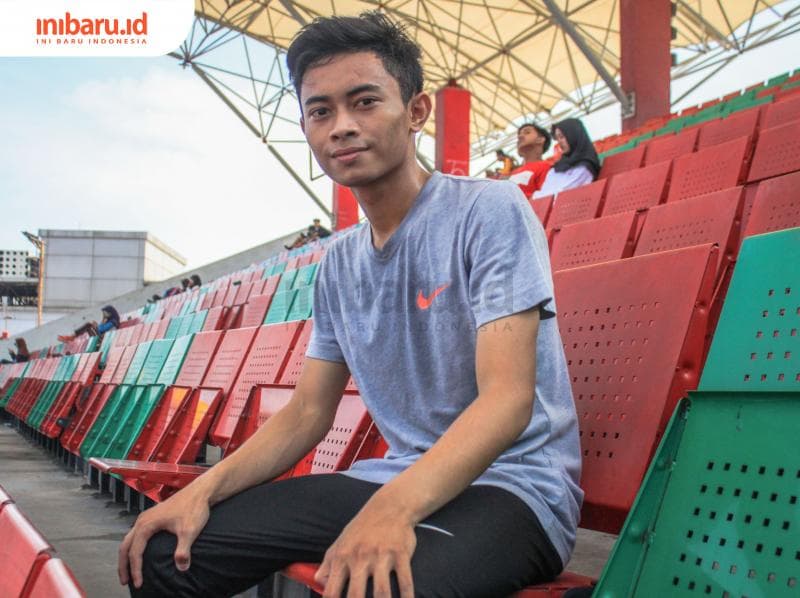 Perjuangan Lintang, Atlet Freestyle Football Semarang Bagi Waktu Tuntut Ilmu dan Bantu Ortu