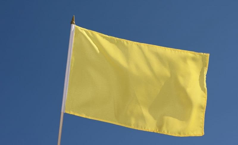 Bendera kuning sudah dikenal sebagai tanda kematian sejak zaman Belanda. (Nationalgeographic)