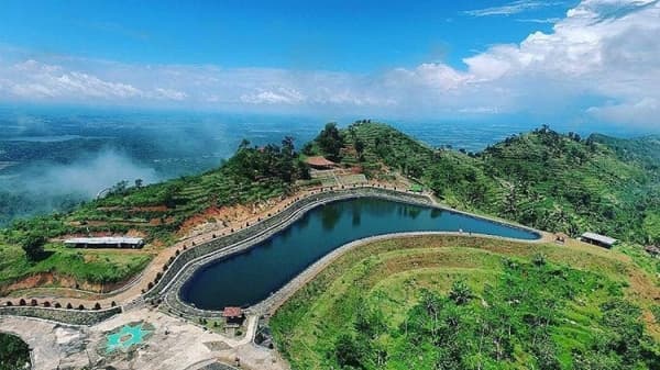 Gunungkidul 360 Derajat dari Embung Batara Sriten