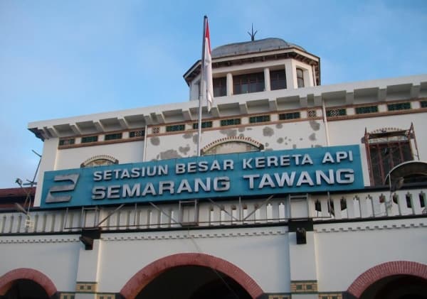 Stasiun Kereta Api Semarang Tawang (Dotsemarang)