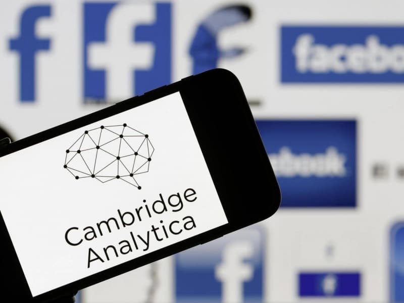 Skandal data Facebook yang dilakukan Cambridge Analytica. (Getty Image)