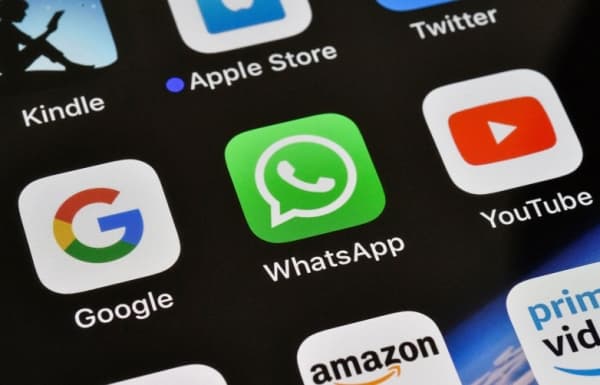 Whatsapp uji fitur berbagi status ke media sosial lainnya. (Bgr)