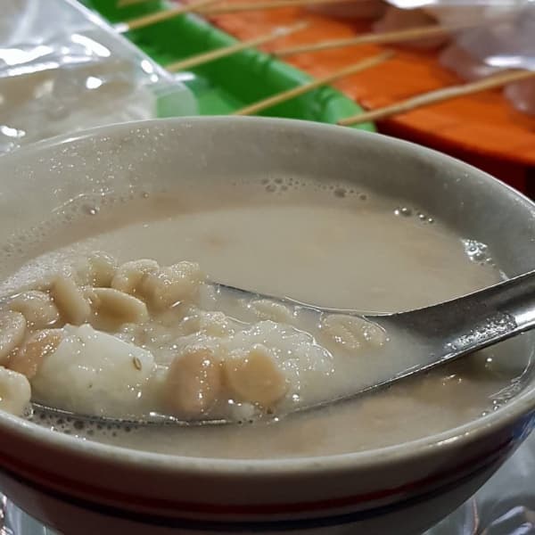 Wedang Kacang Kebon Magelang (travelingyuk.com)